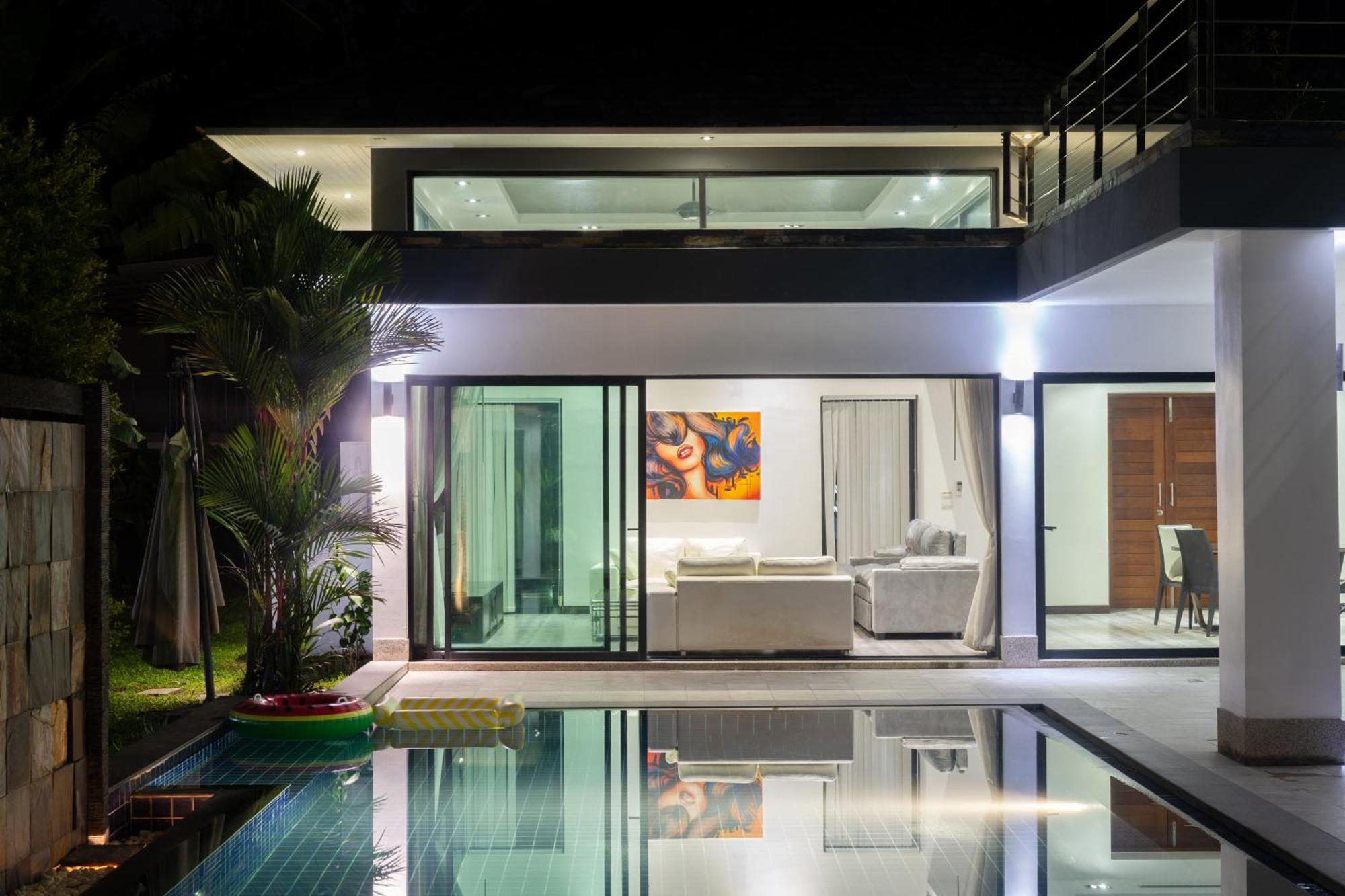 Villa Diamond By Ryan, Boat Avenue *